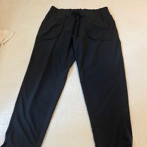 All in Motion, tapered woven pants, black - size medium